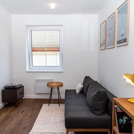 Apartman Kafe S Posteli, Stred Mikulova